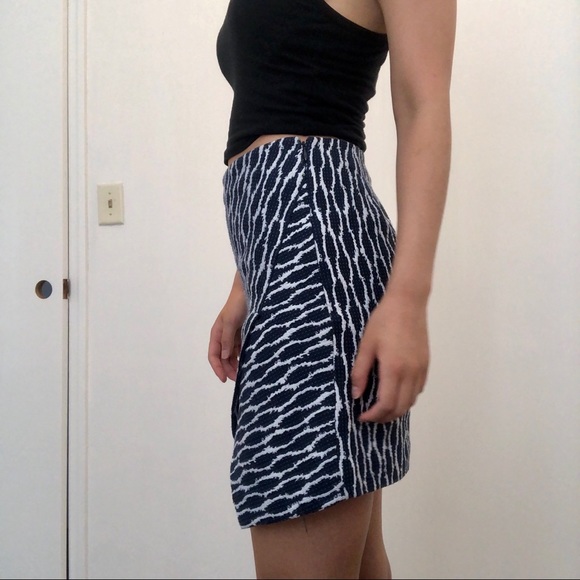 LOFT Blue/White Patterned Asymetrical Wrap Skirt - Picture 3 of 5
